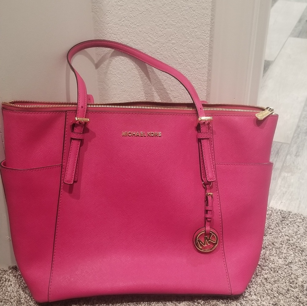 Michael Kors purse